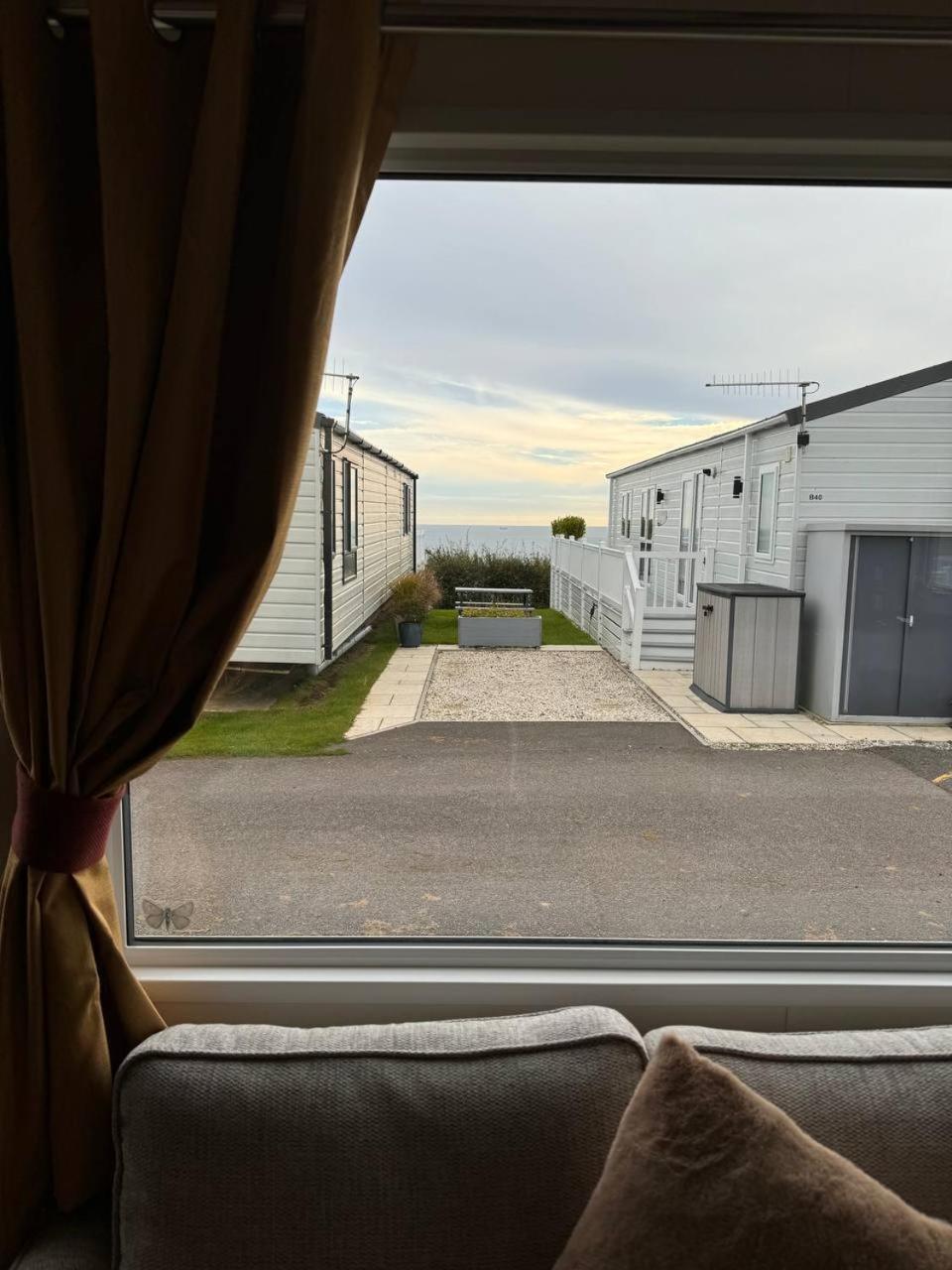 Holiday Home In Durdle Door With Stunning Sea View Уест Лулуърт Екстериор снимка
