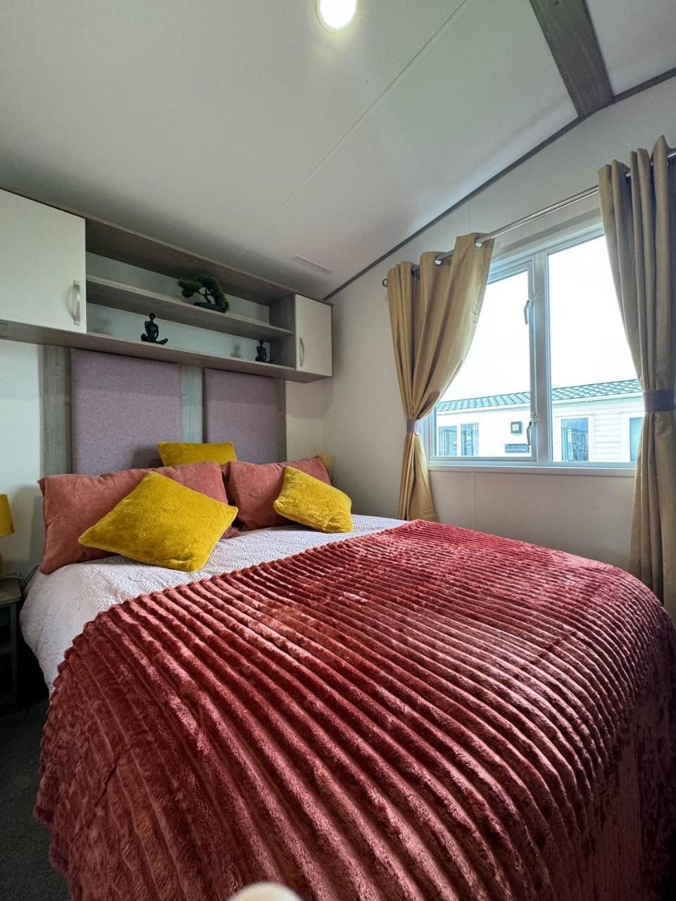Holiday Home In Durdle Door With Stunning Sea View Уест Лулуърт Екстериор снимка