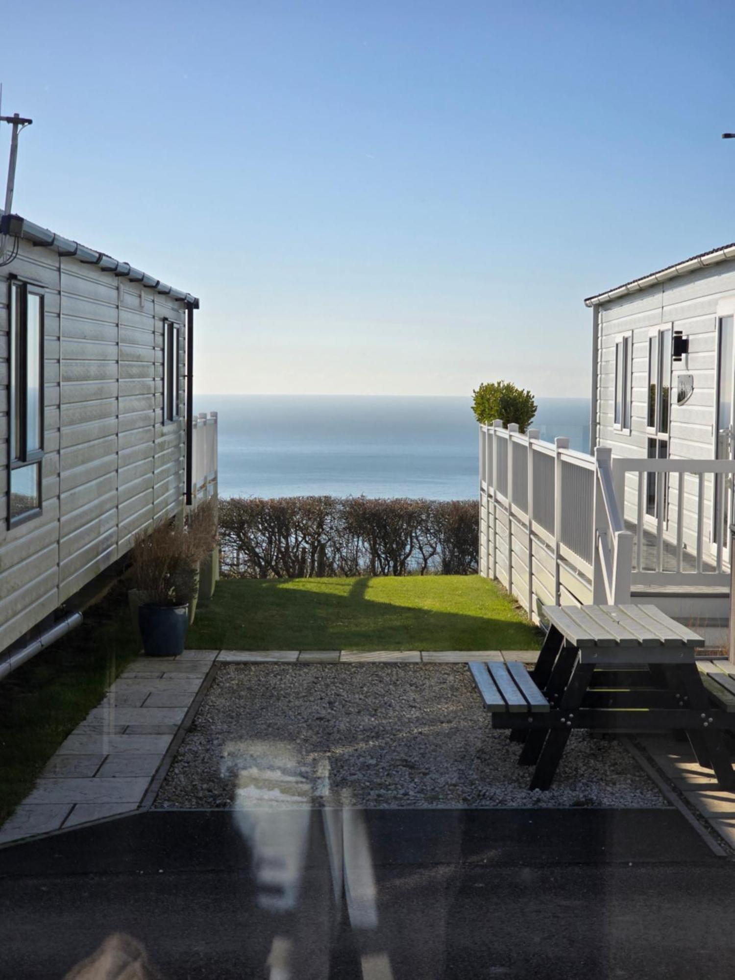 Holiday Home In Durdle Door With Stunning Sea View Уест Лулуърт Екстериор снимка